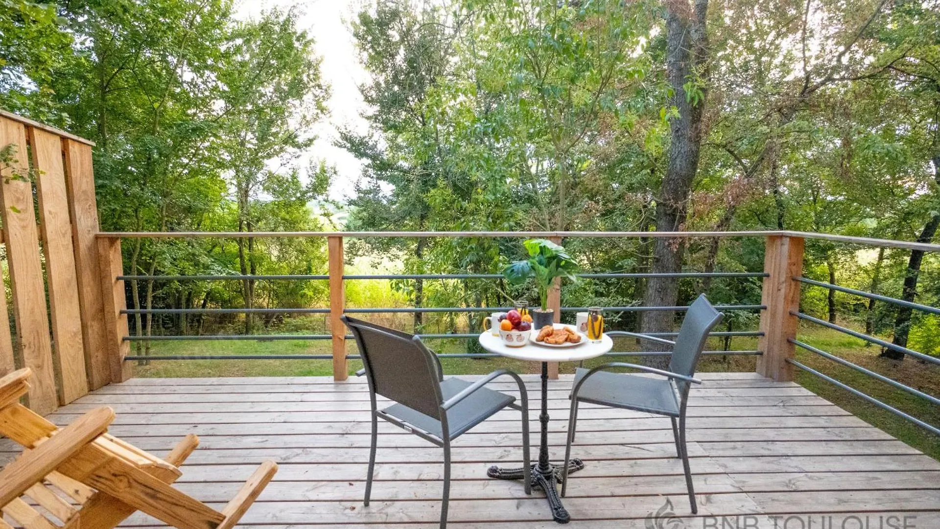 Bnb Toulouse - Le Chalet Des Coteaux - Cadre Magnifique - Wifi - Parking Castelginest