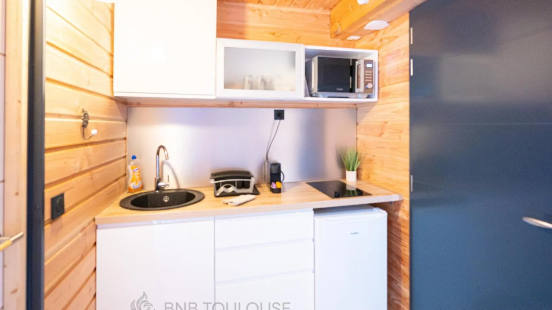 Bnb Toulouse - Le Chalet Des Coteaux - Cadre Magnifique - Wifi - Parking Castelginest Apartment